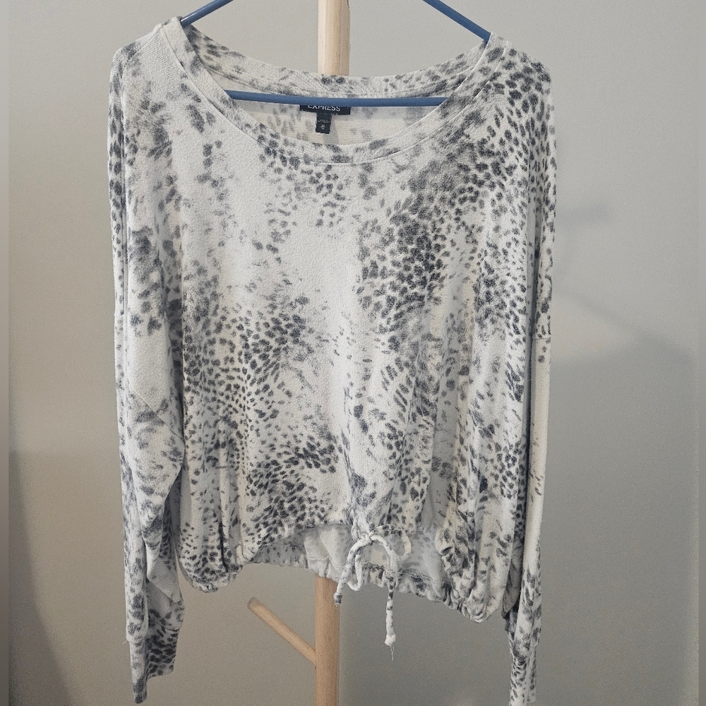 Express Black and White Patterned Blouse